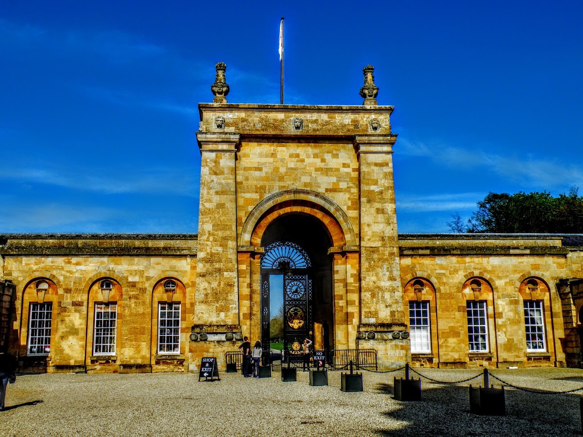 Christmas at Blenheim Palace Illuminated Trail — photo 3