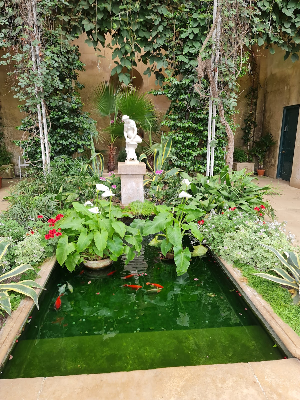 Christmas at Belton — photo 4