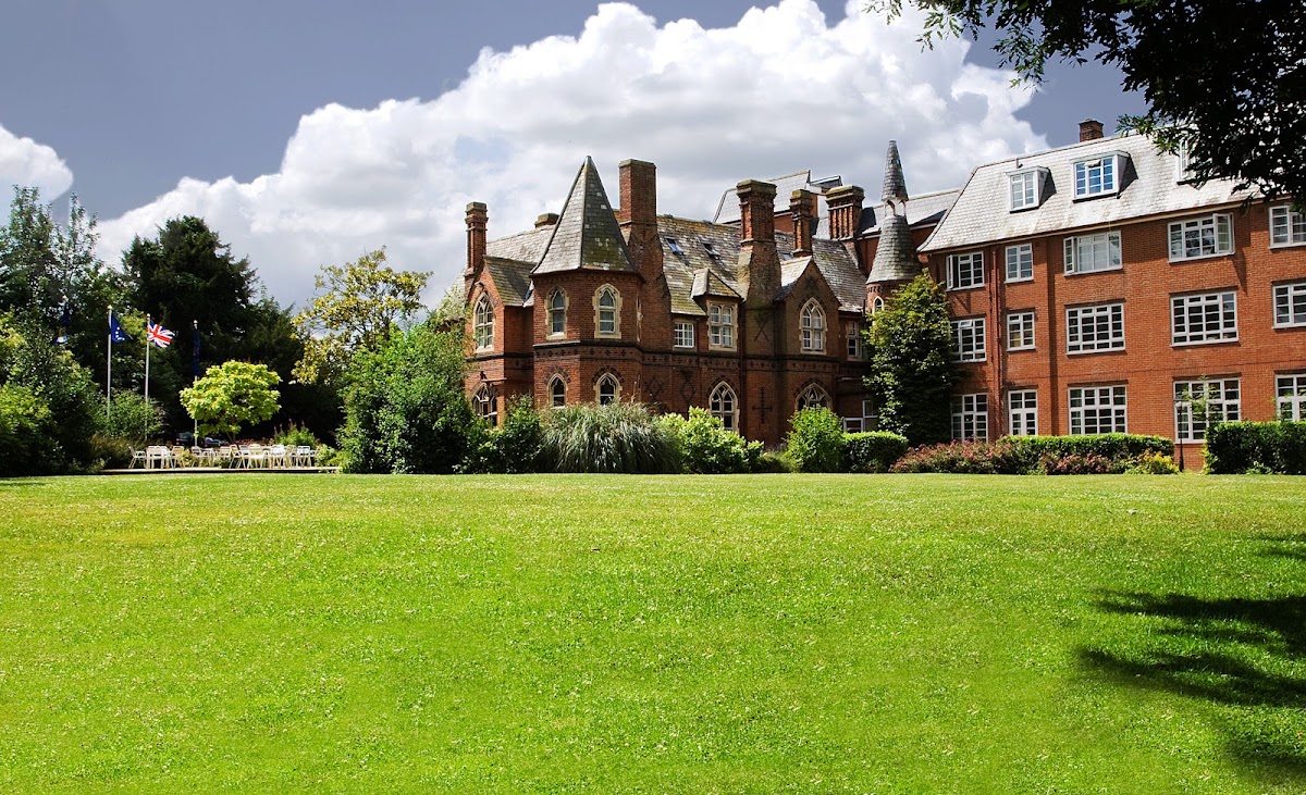 Abbots Barton Hotel