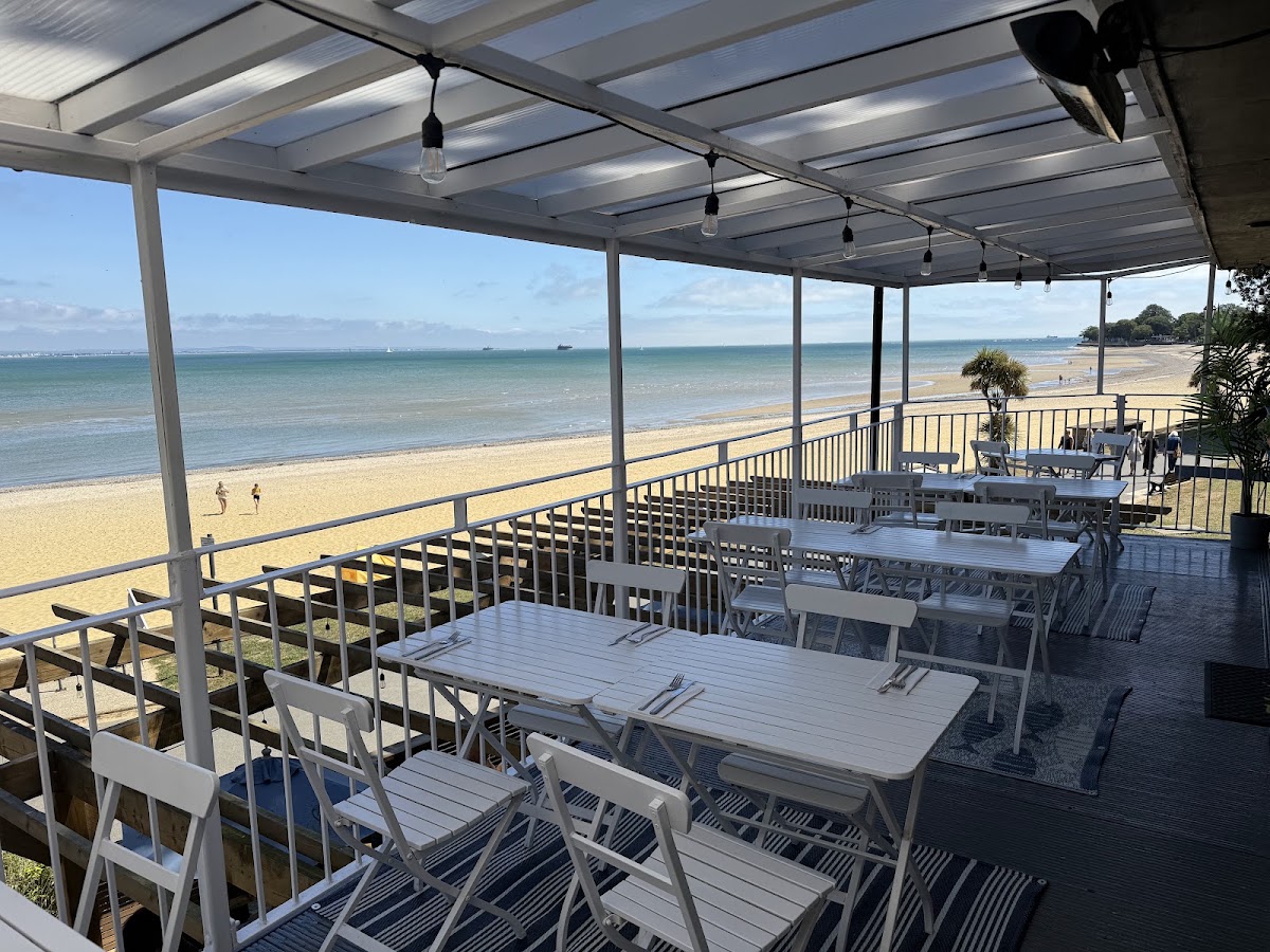 Appley Beach Cafe