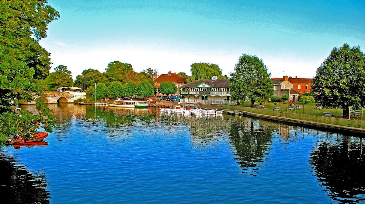 Avon Boating River Cruise