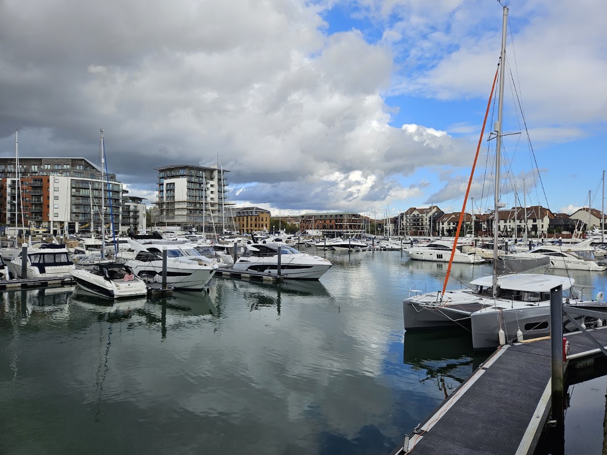 Banana Wharf