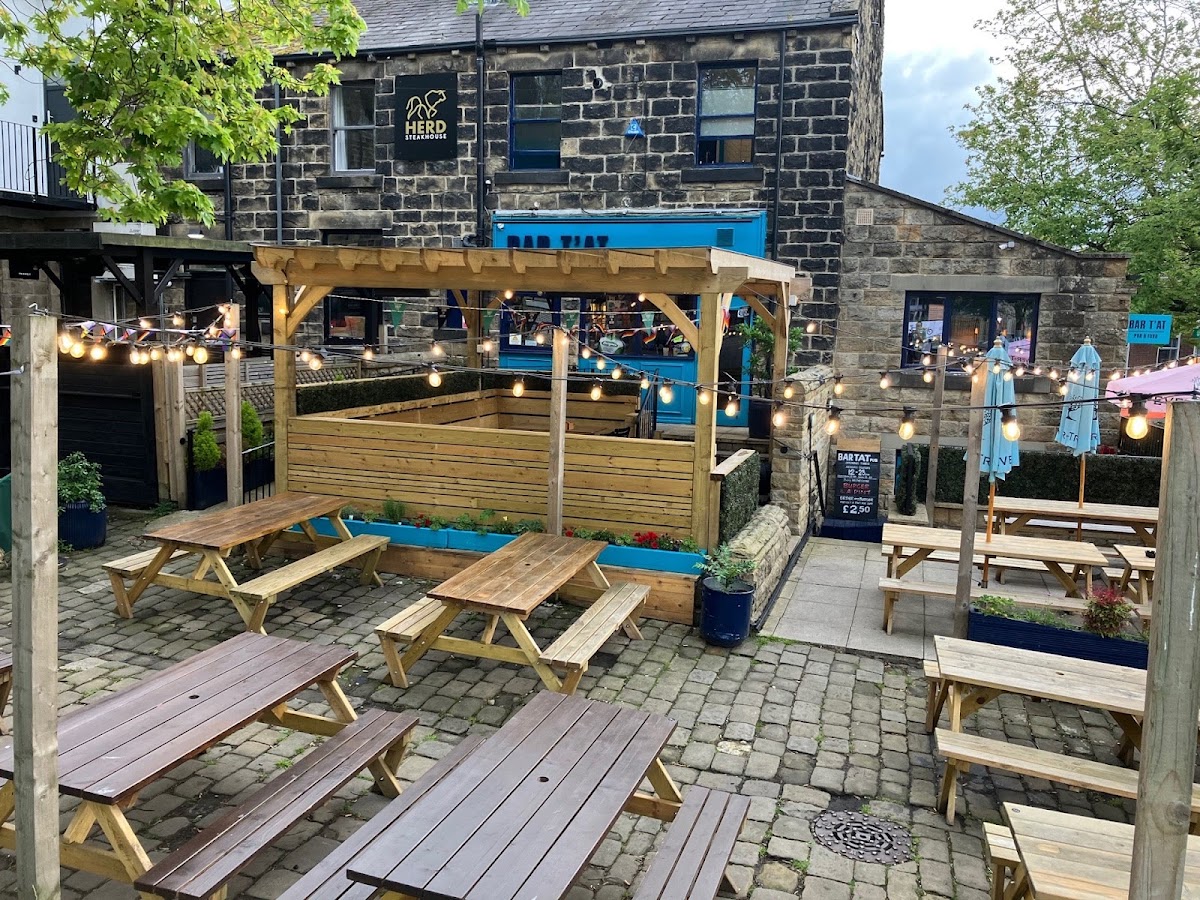Bar T'at