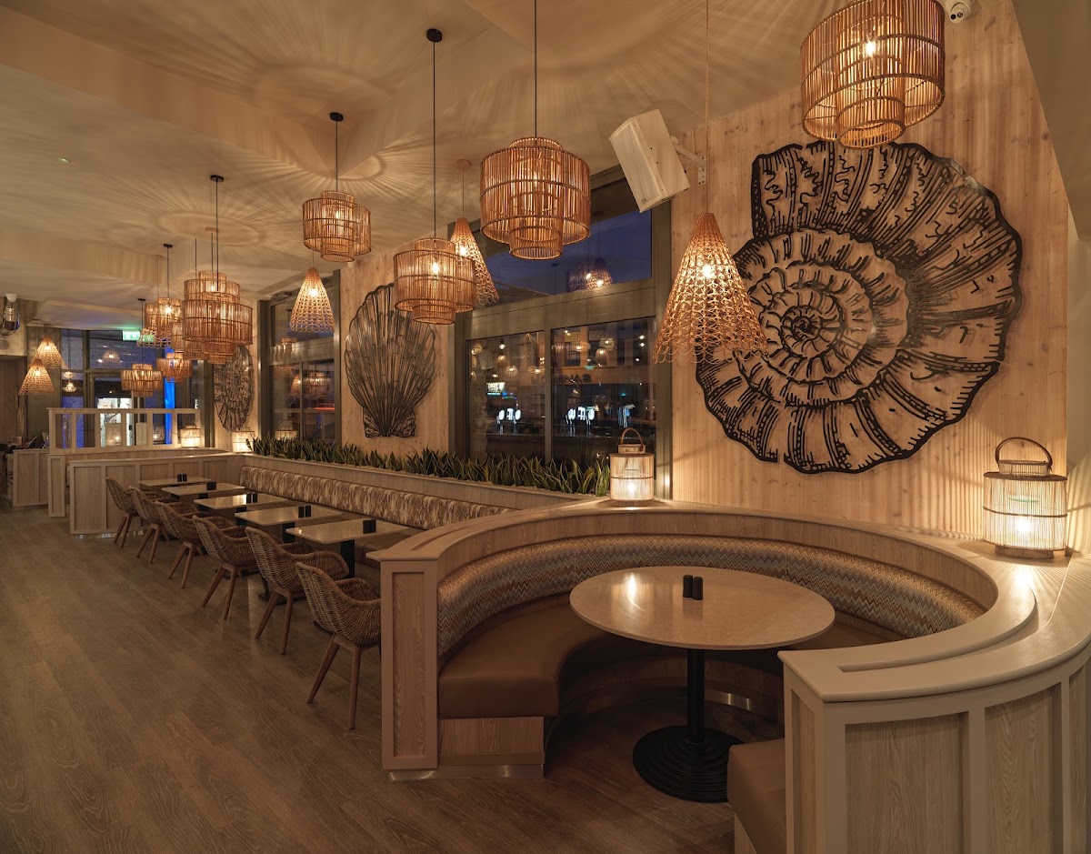Beach House Bar & Restaurant