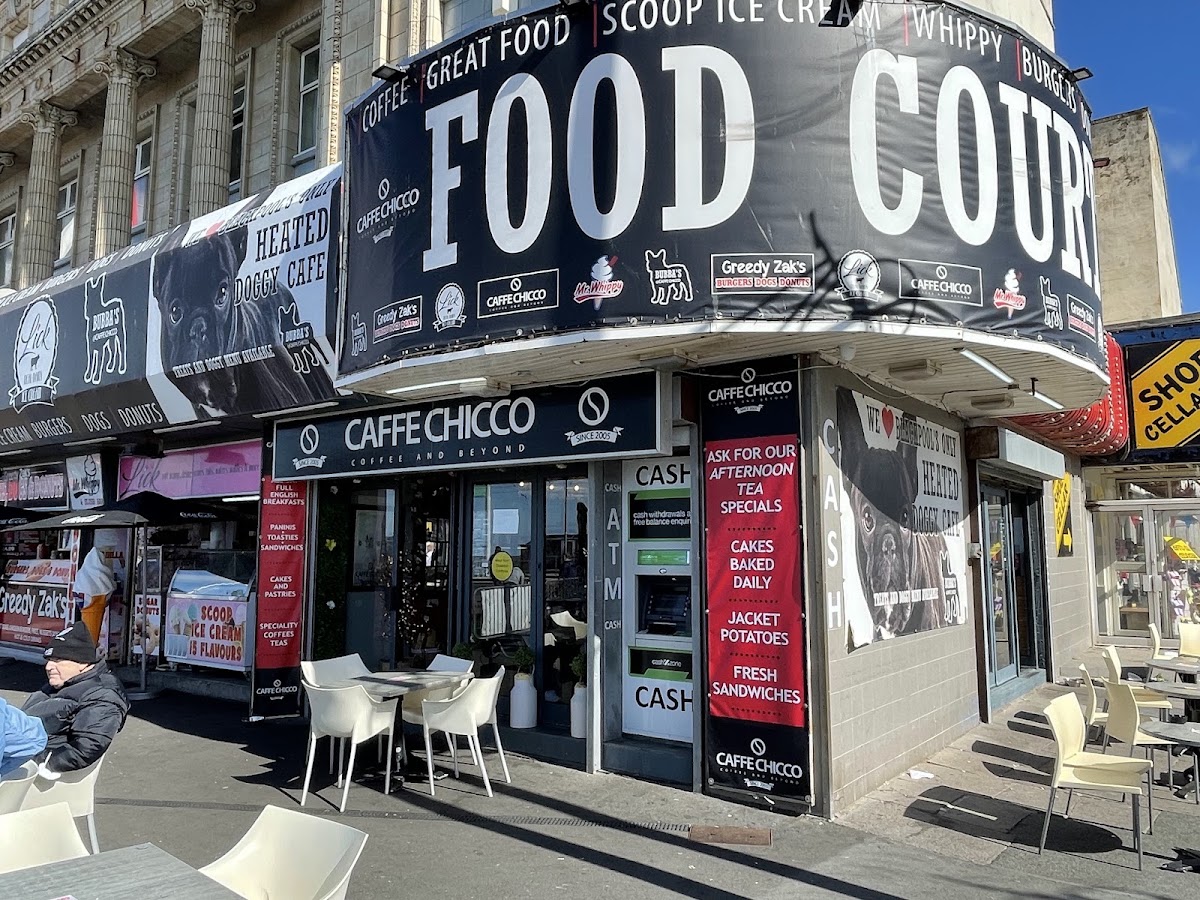 Cafe Chicco on the Prom