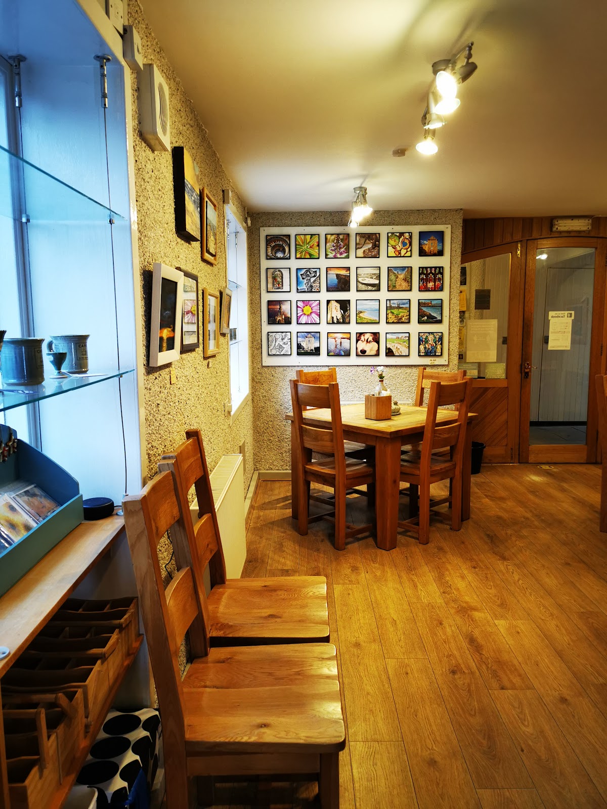 Cafe in the Square