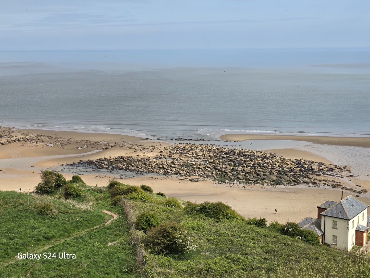 Cayton Bay