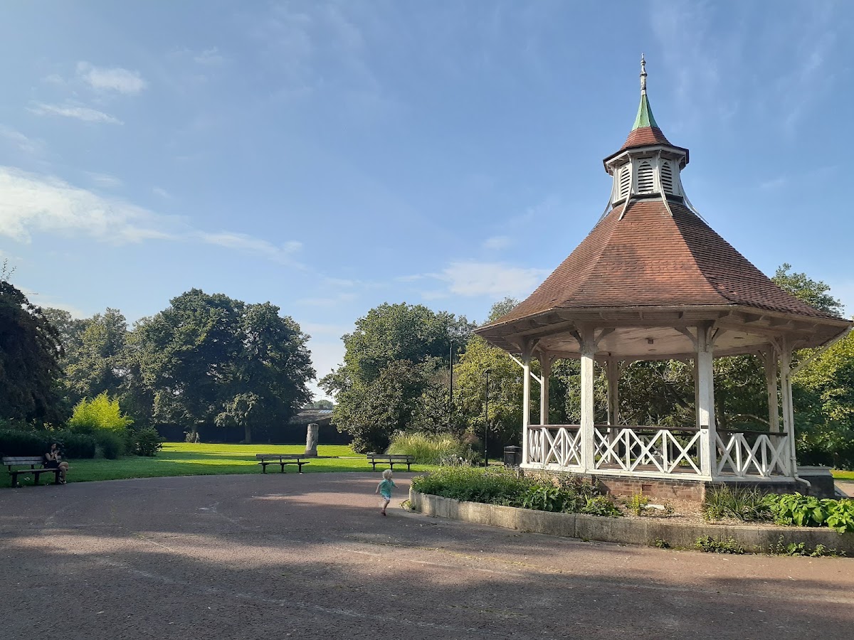 Chapelfield Gardens