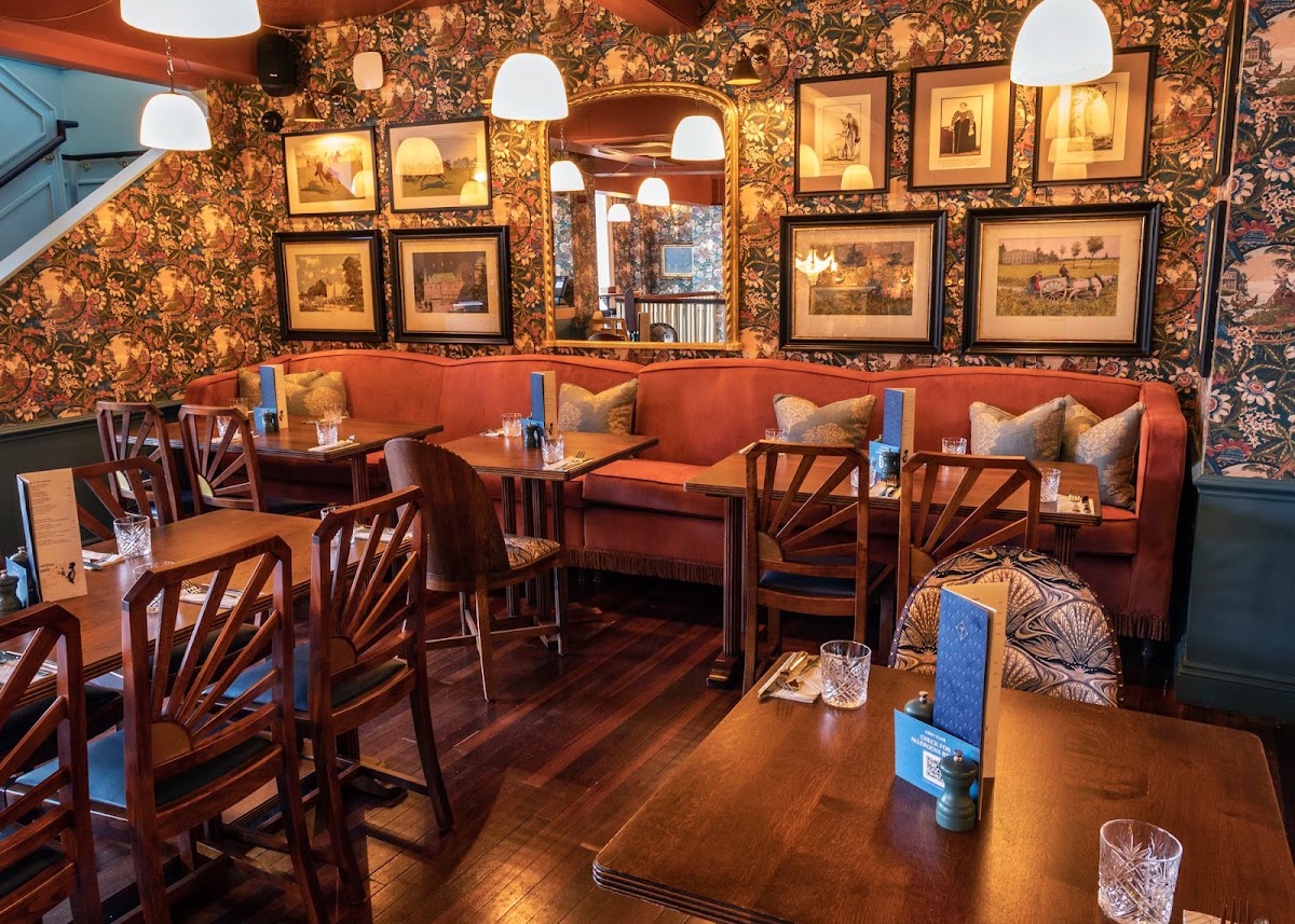 Cosy Club