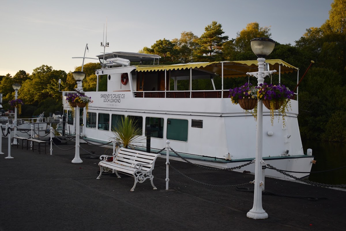 Cruise Loch Lomond