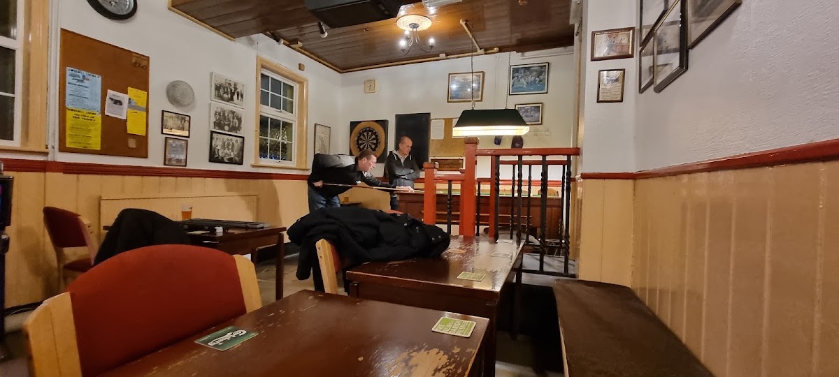Dew Drop Inn
