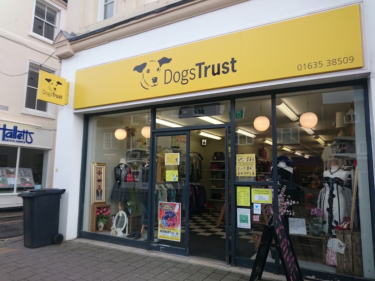 Dogs Trust Charity Shop