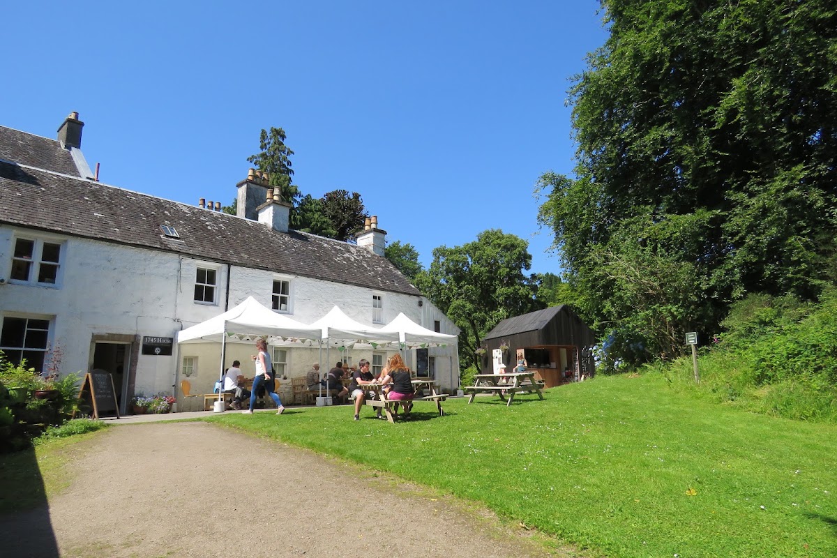 Dunollie Museum, Castle & Grounds