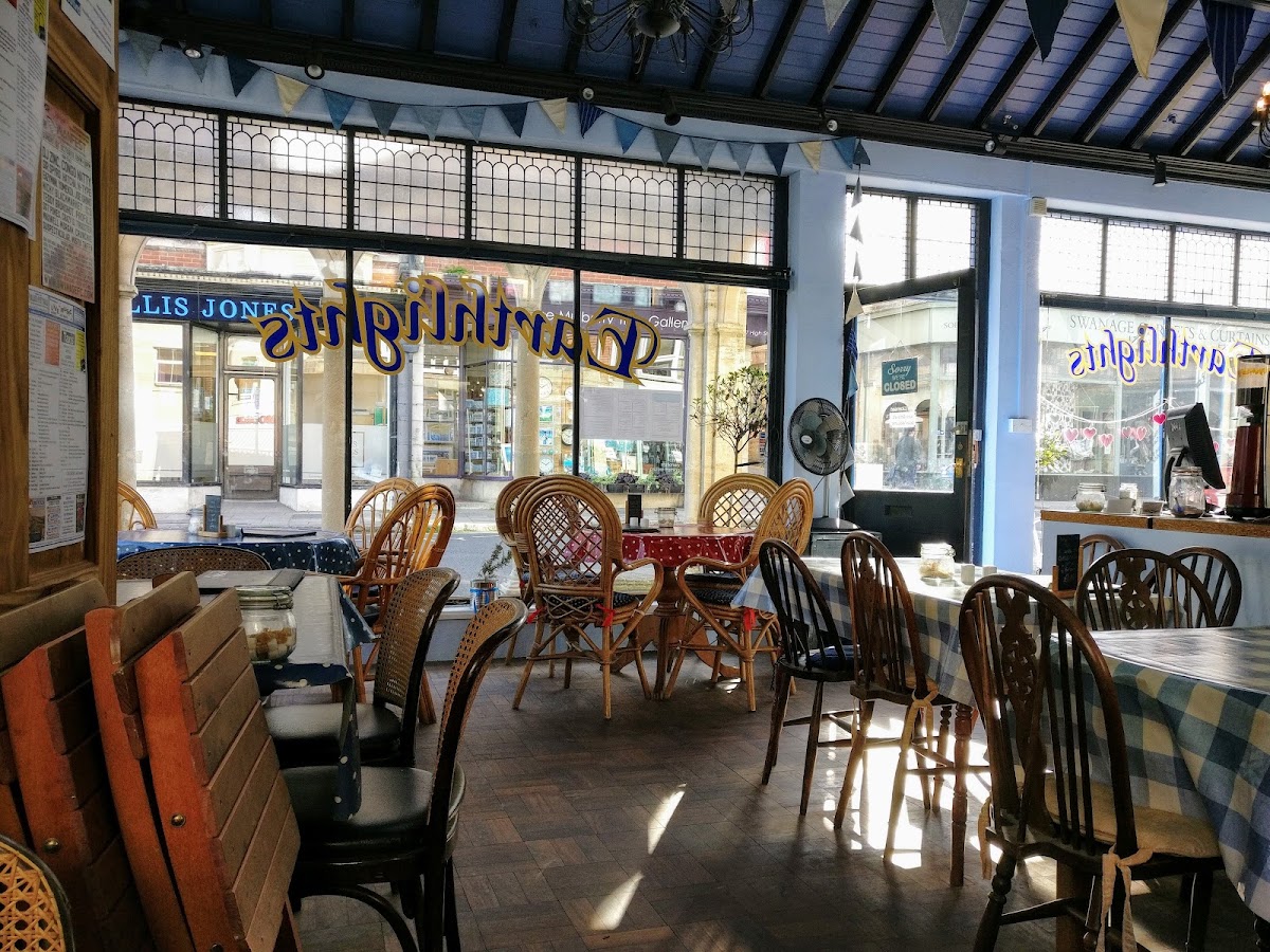 Earthlights Cafe
