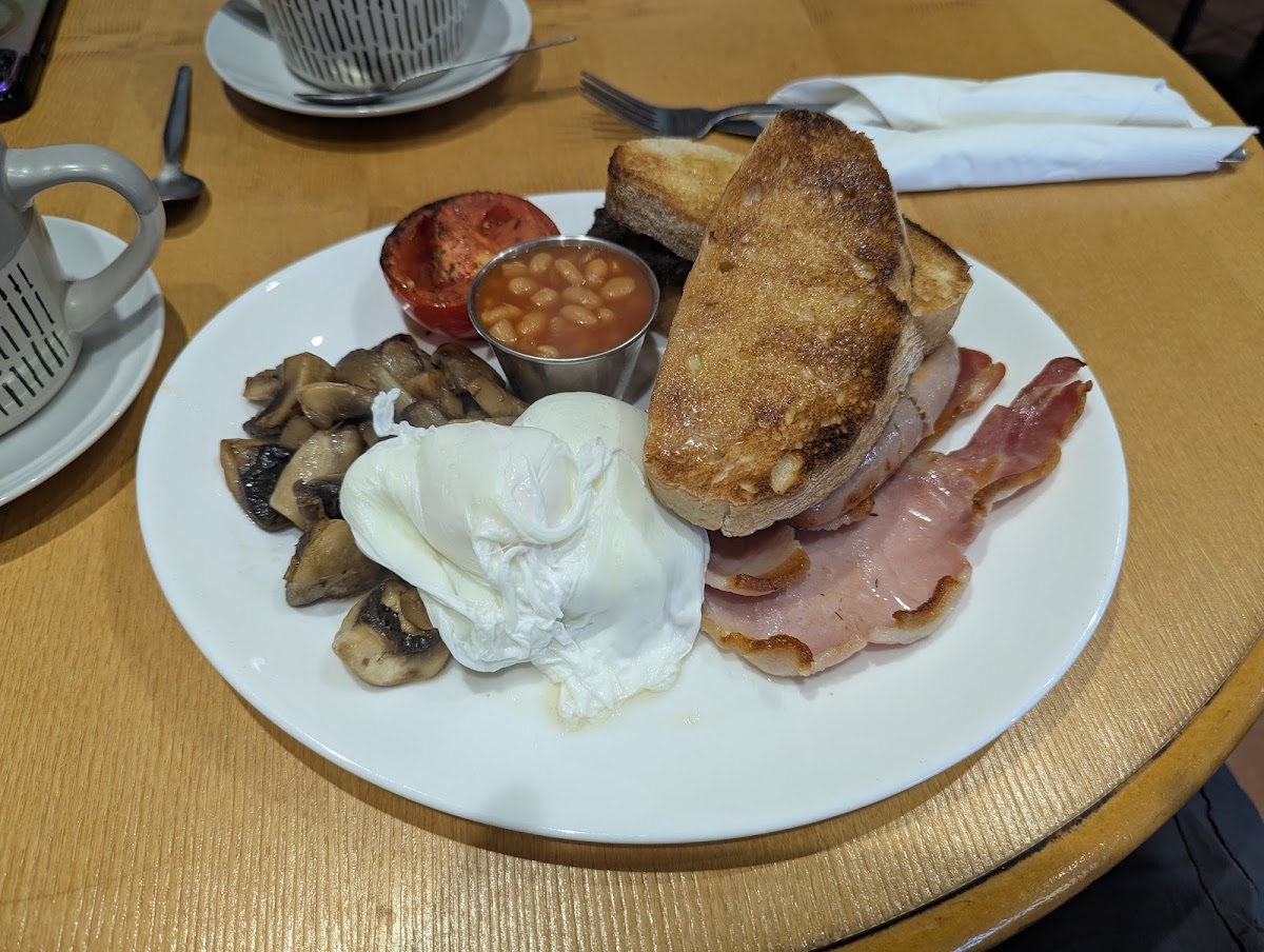 Elderberry Blacks Cafe
