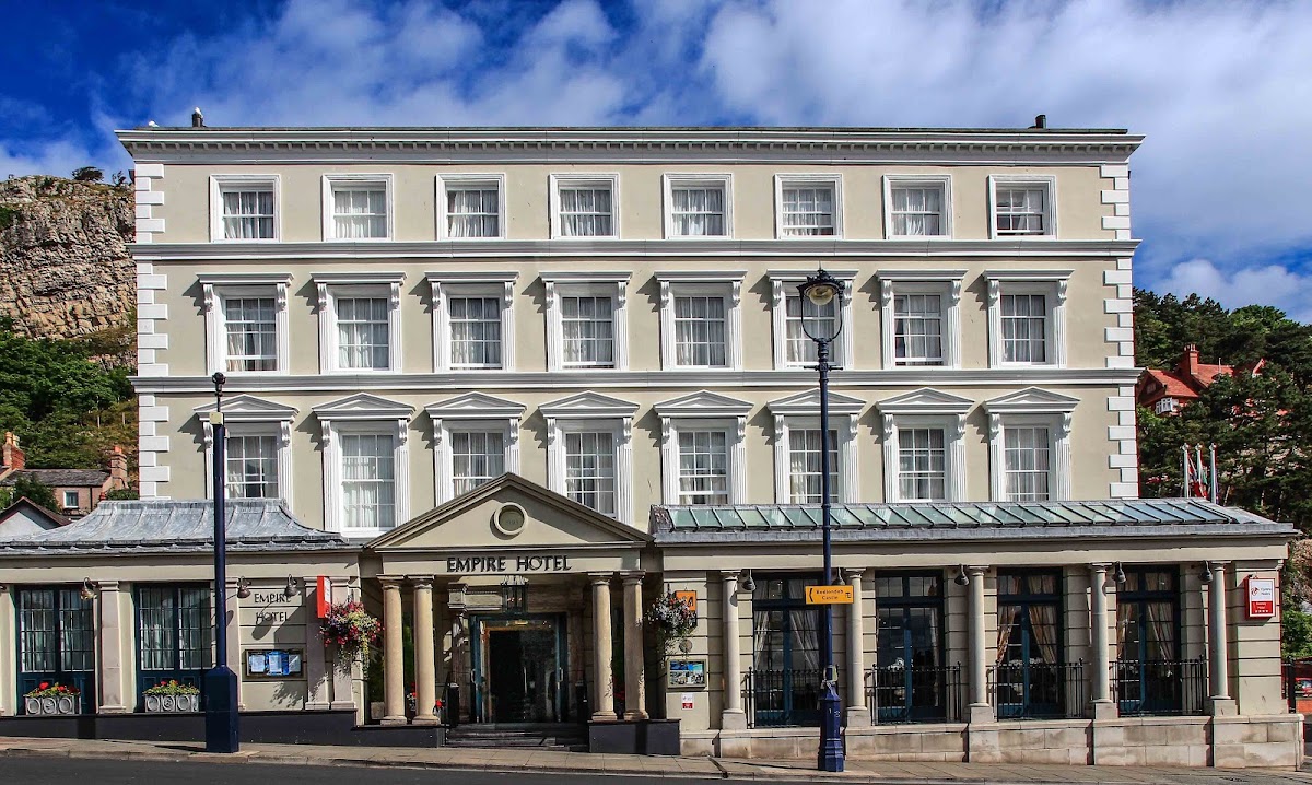 Empire Hotel
