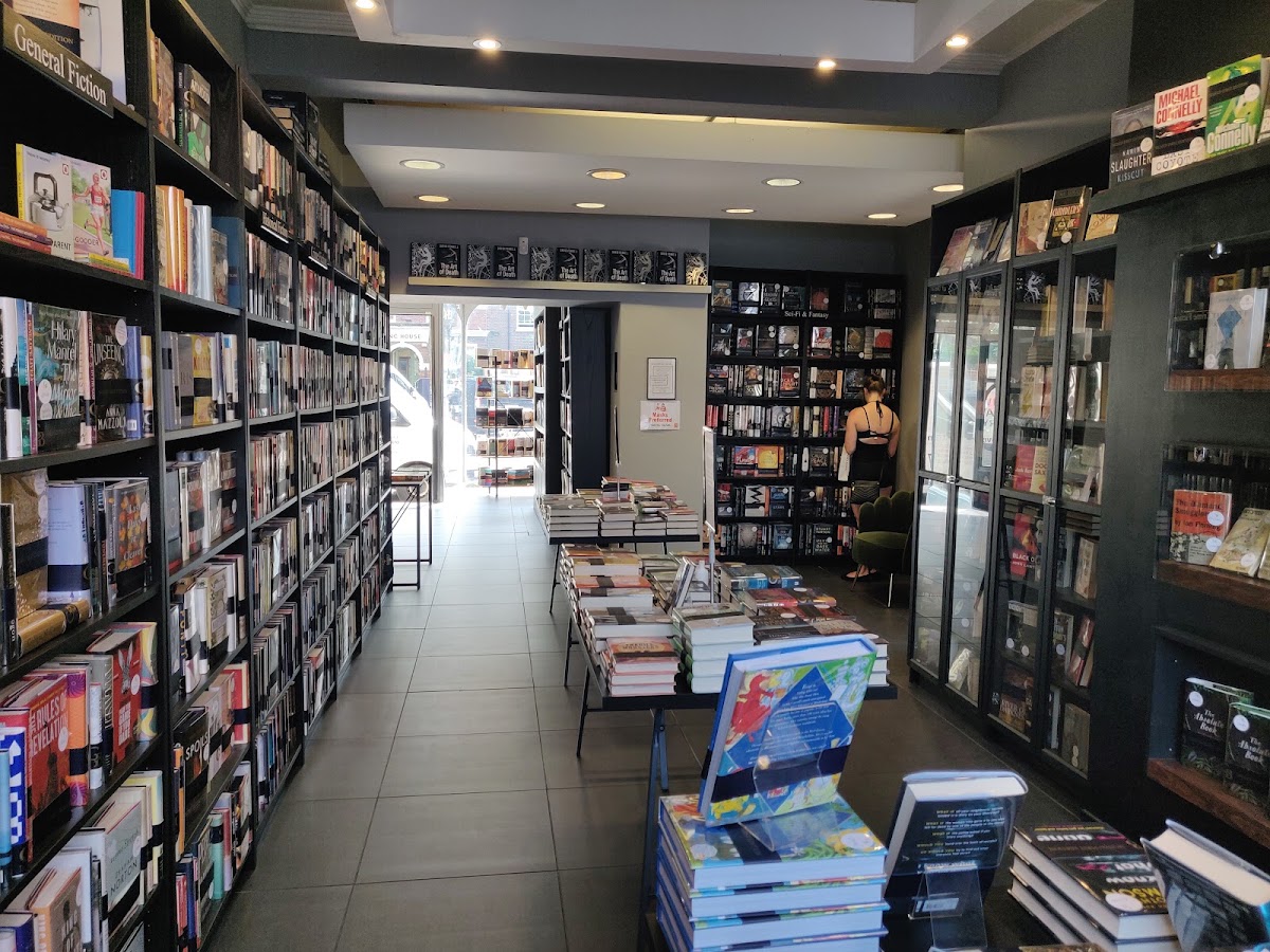 Goldsboro Books