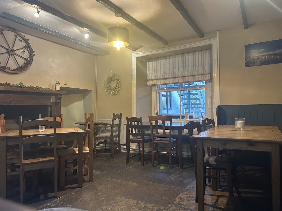 Halsetown Inn