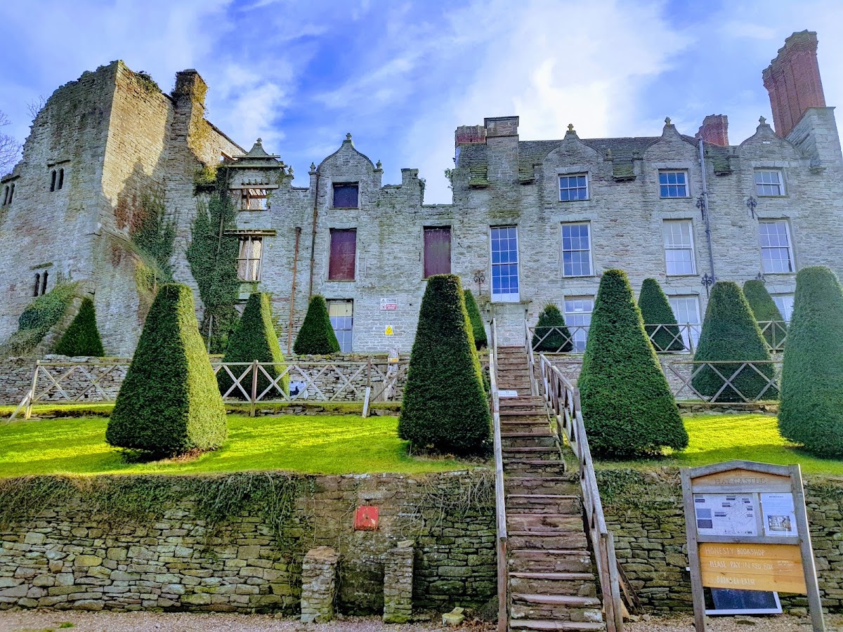 Hay Castle Cafe