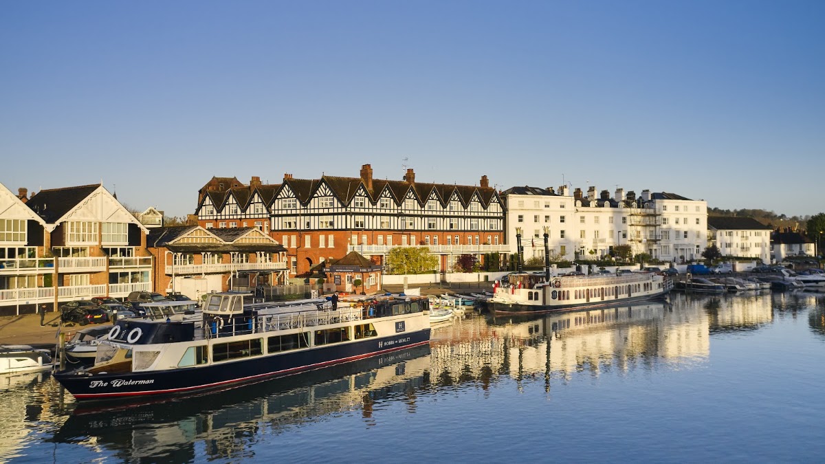 Hobbs of Henley River Cruise