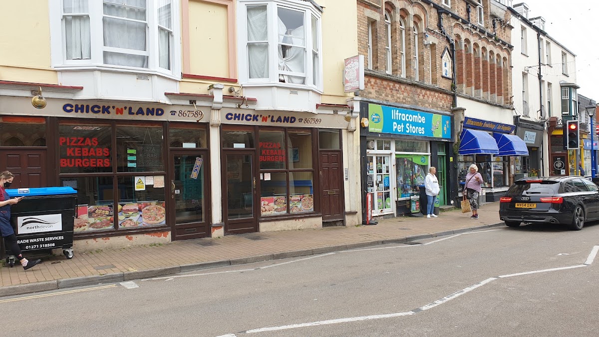 Ilfracombe Pet Stores