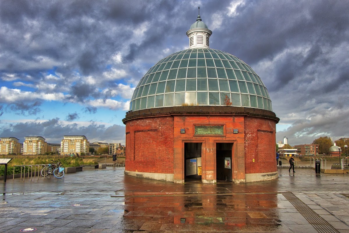 Island Gardens & Greenwich Foot Tunnel