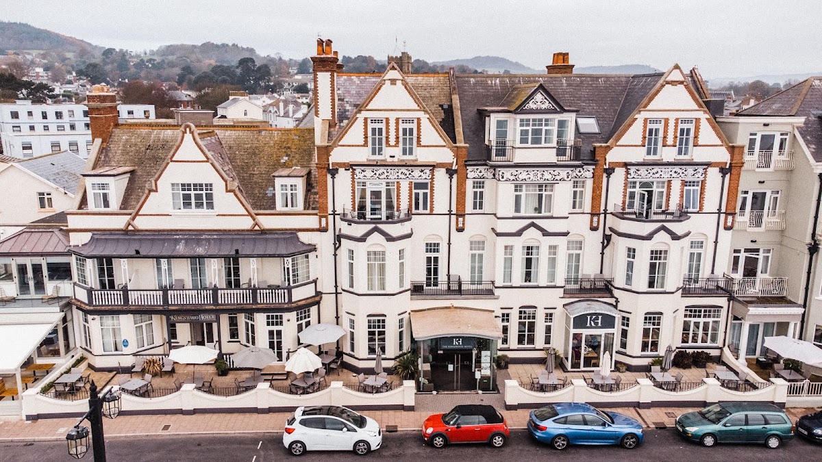 Kingswood Hotel