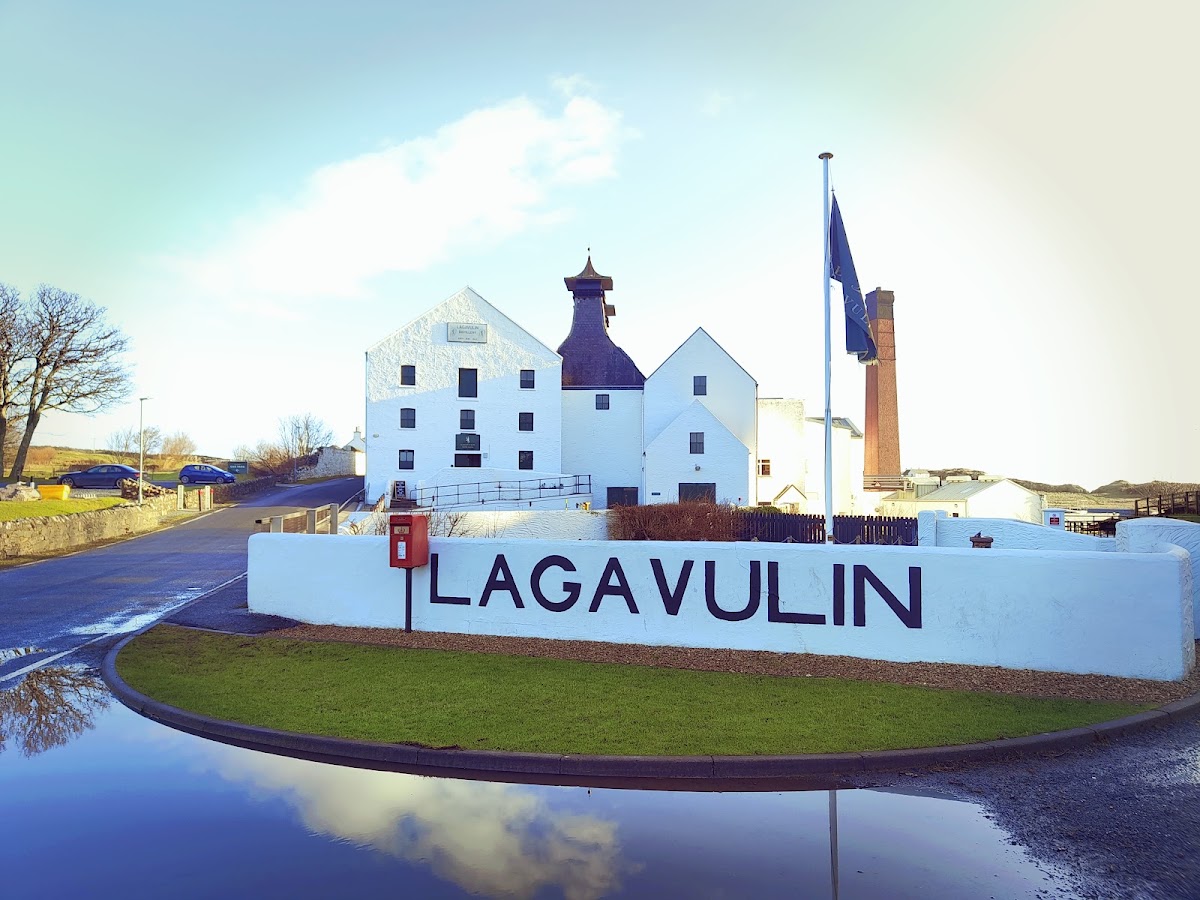 Lagavulin Distillery