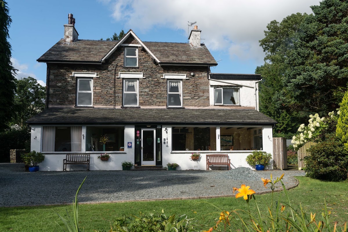 Lake View Country House