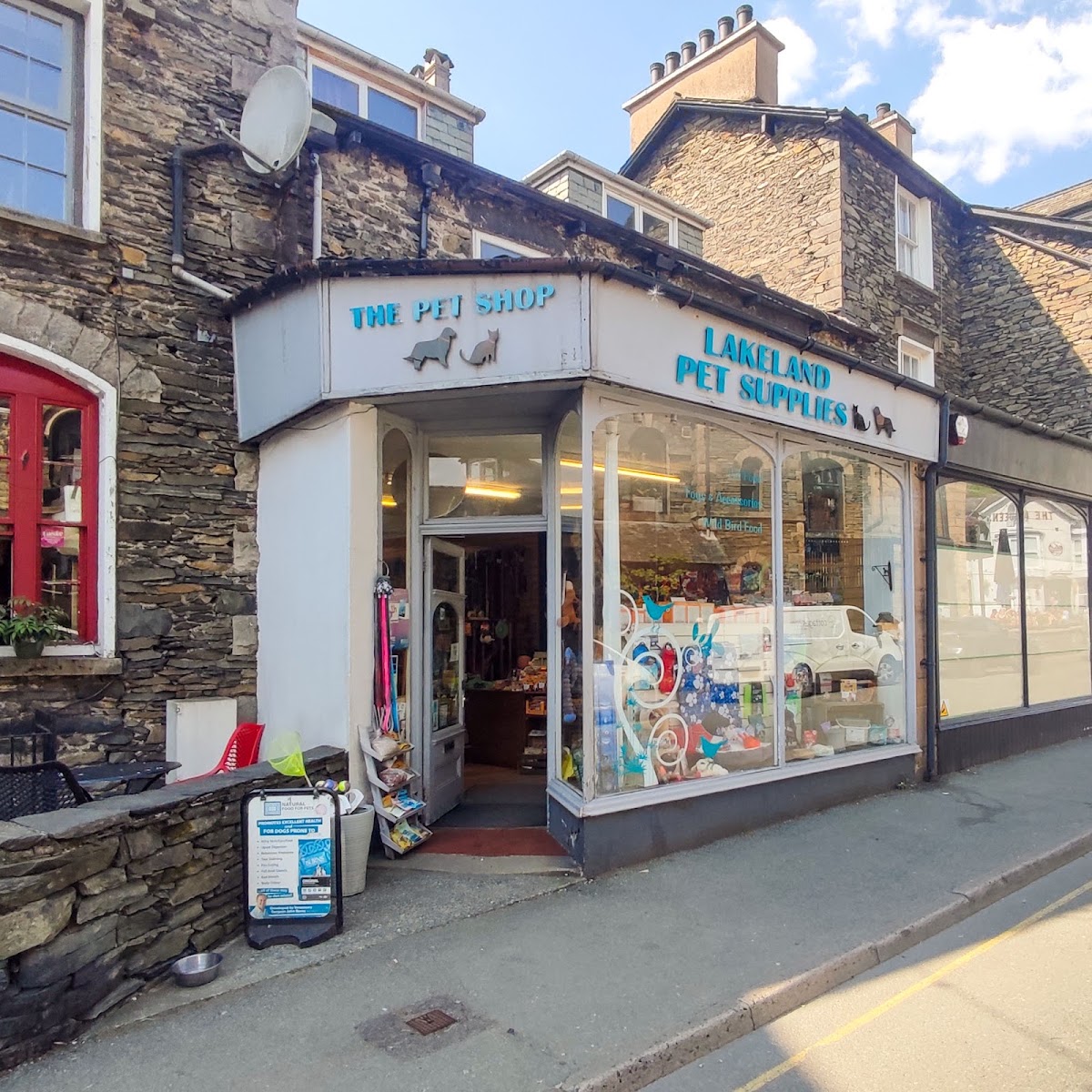 Lakeland Pet Supplies