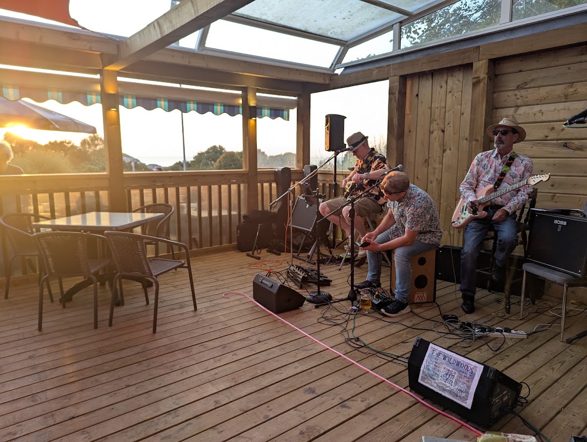Larkstone Cafe Bar