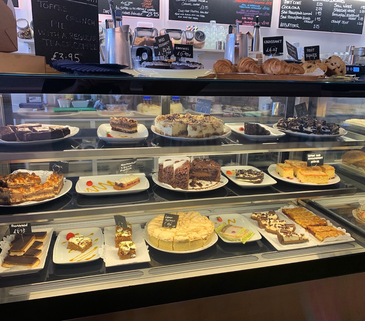 Lewis's Ice Cream and Coffee Shop