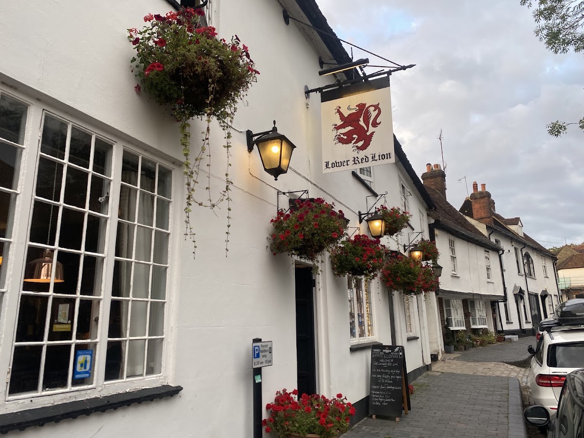 Lower Red Lion