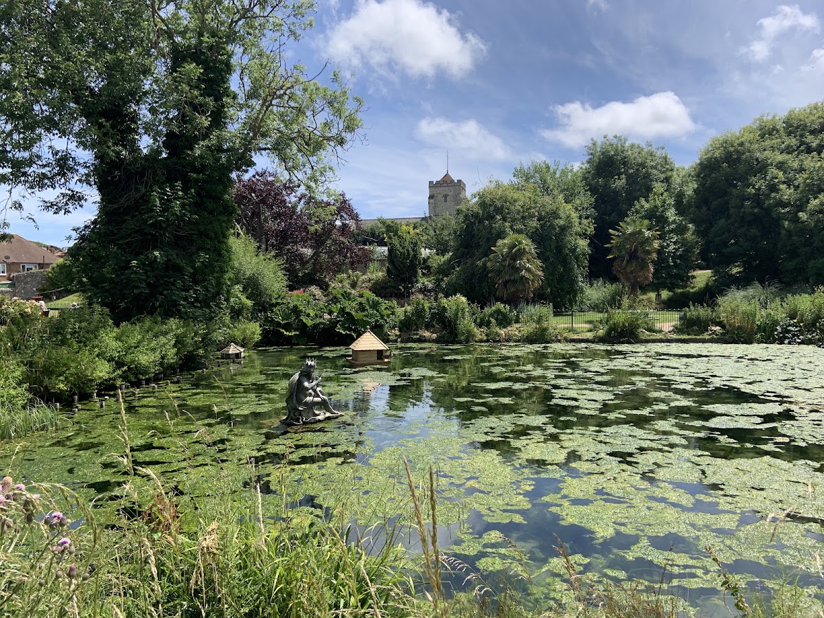 Motcombe Gardens