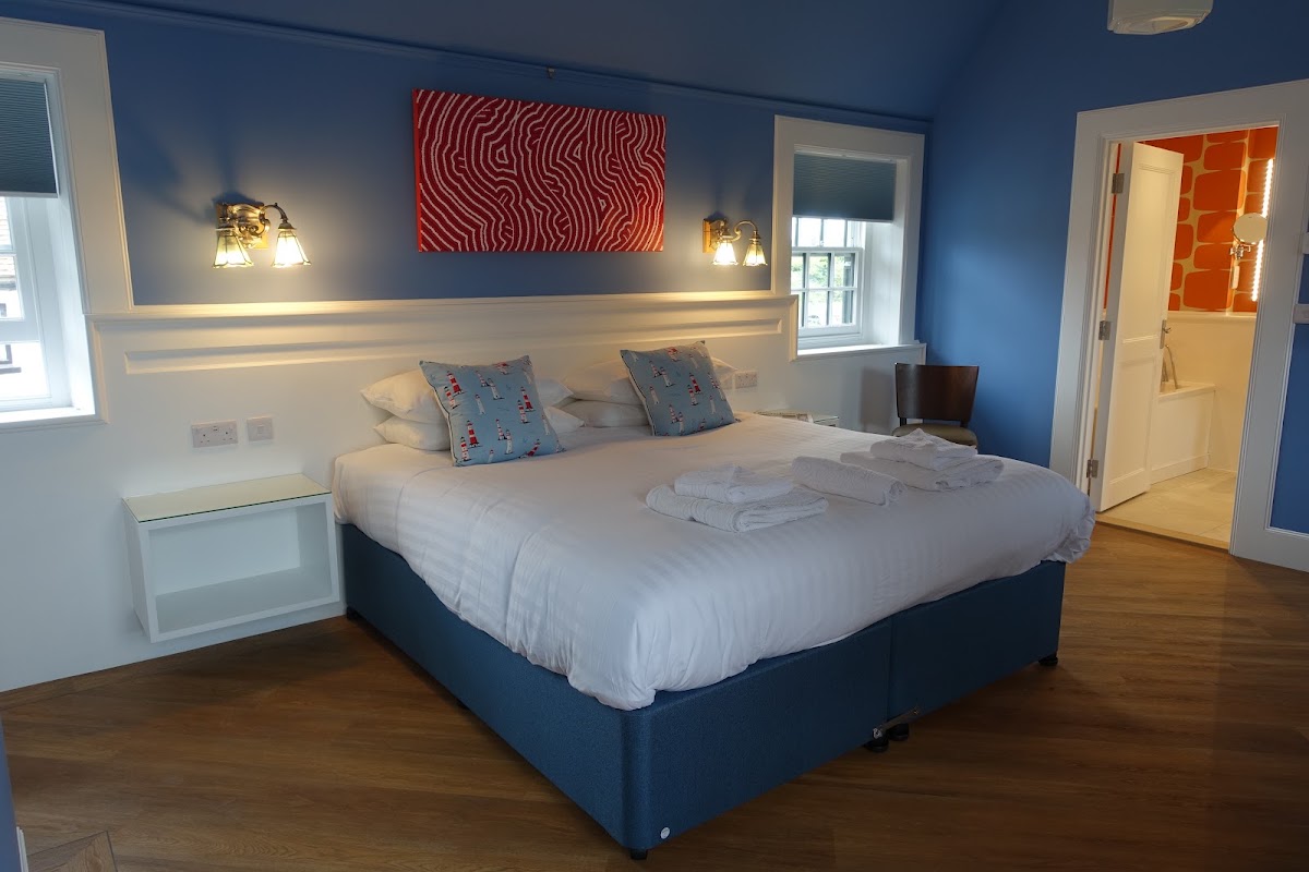 One Holyrood Hotel & Cafe