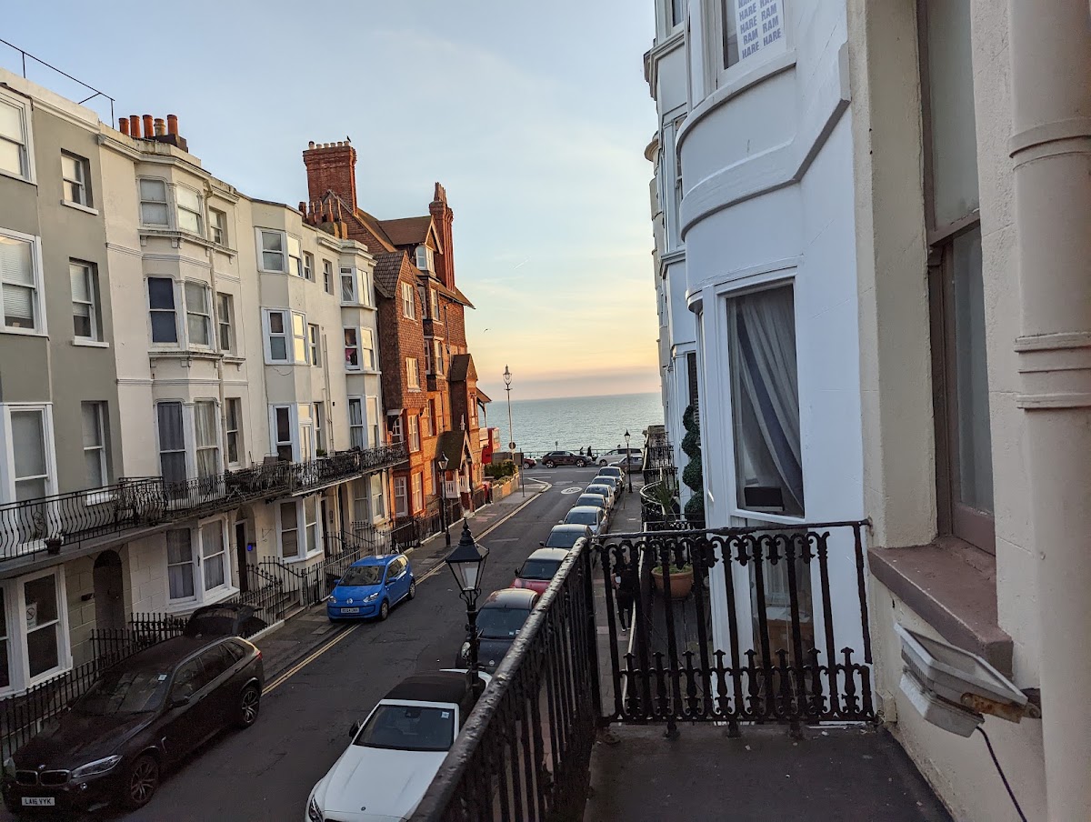 Paskins Town House