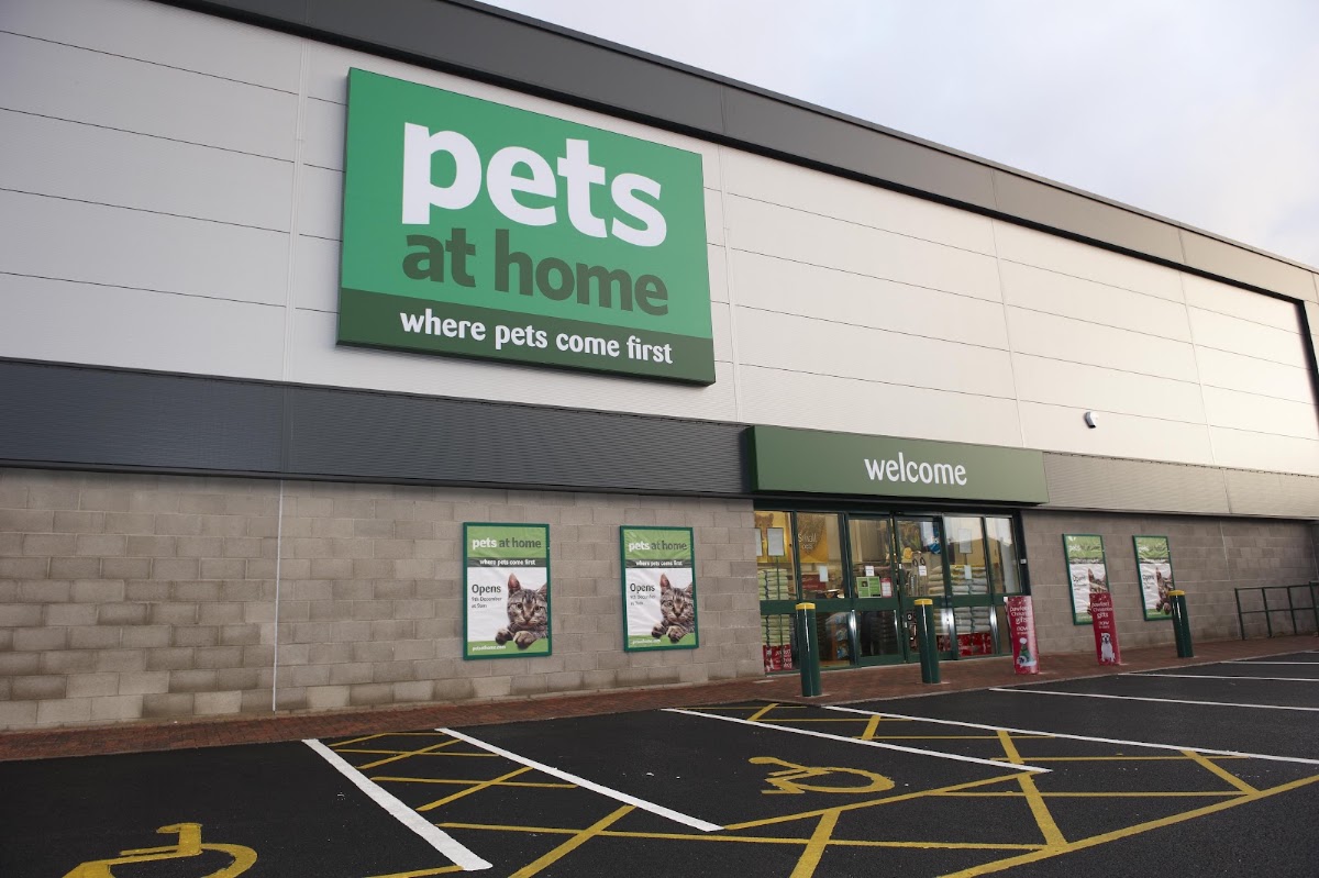 Pets At Home Douglas