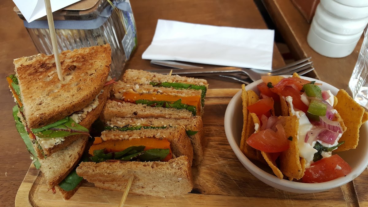 Piecebox Cafe