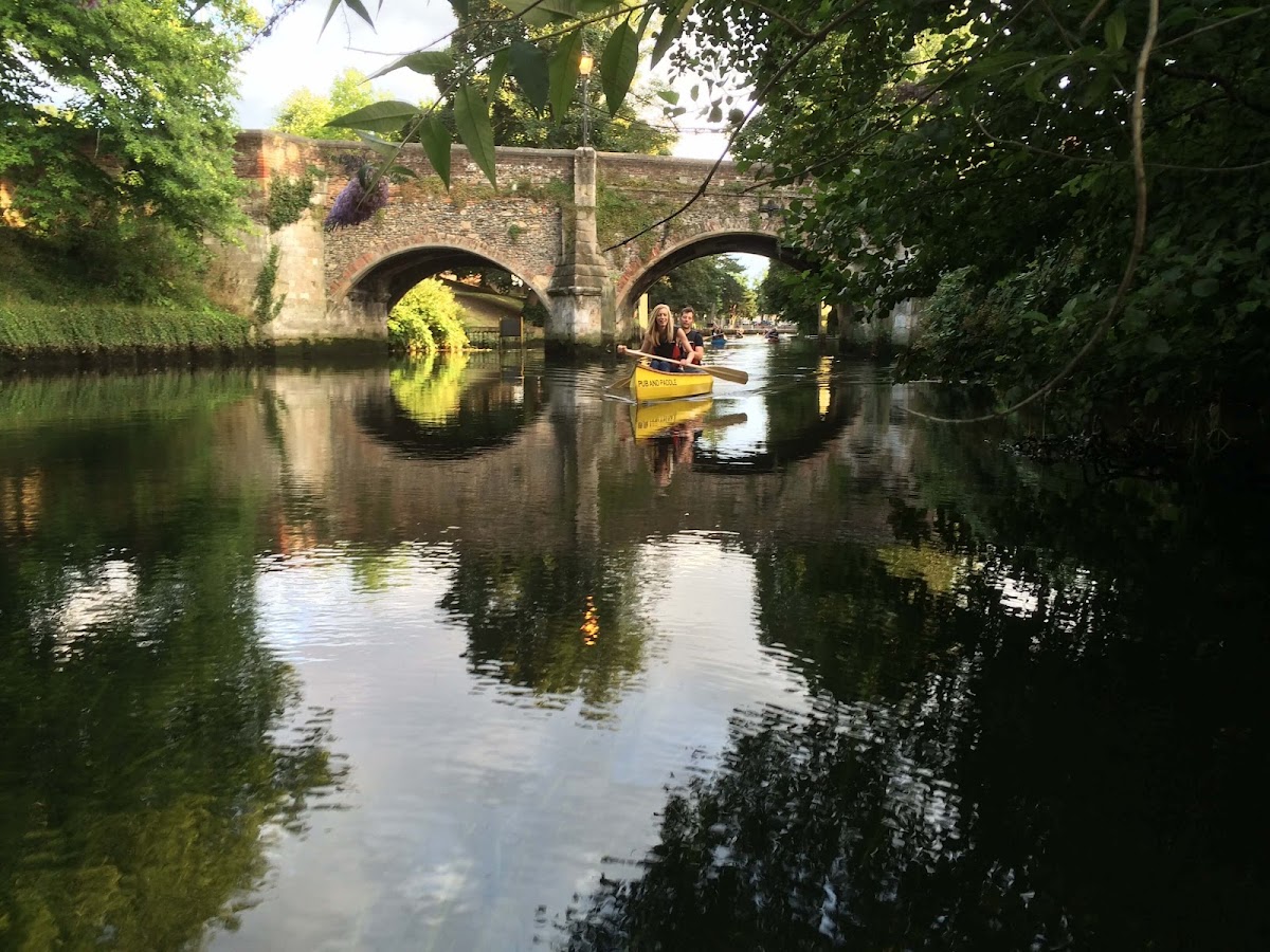 Pub and Paddle
