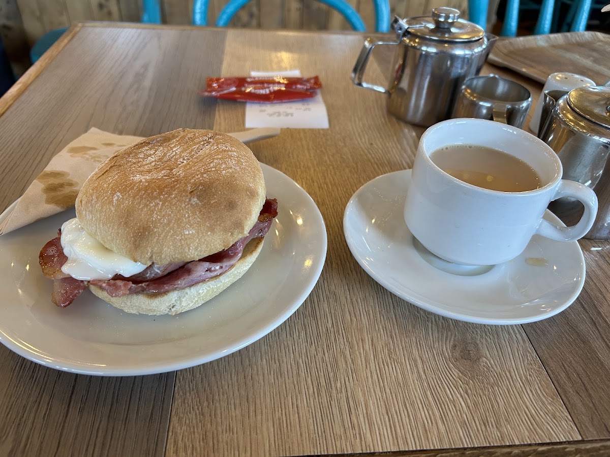 Riverside Cafe