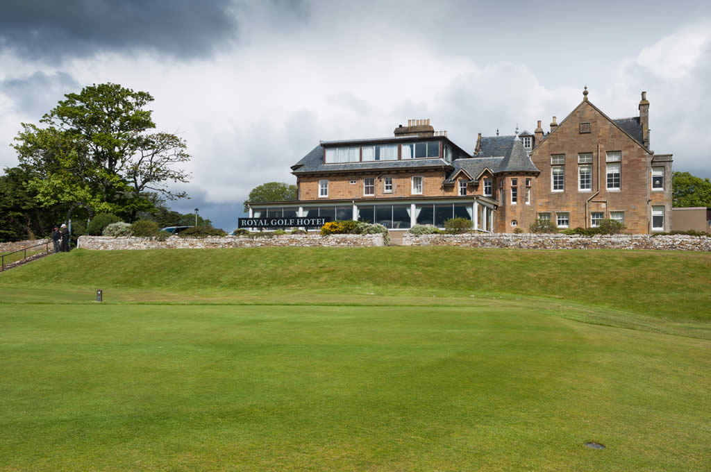 Royal Golf Hotel