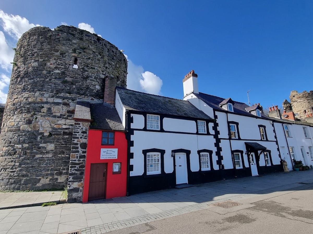 Smallest House in Britain