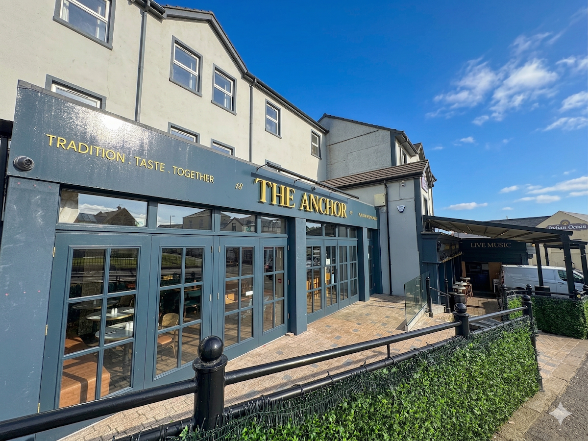 The Anchor Complex
