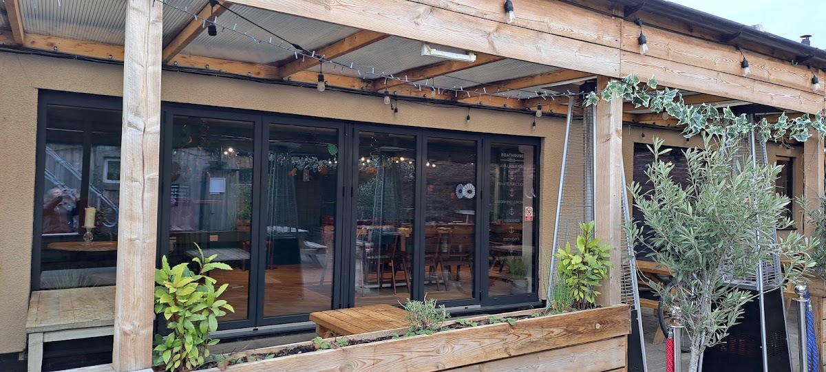The Anchor Pub & Kitchen