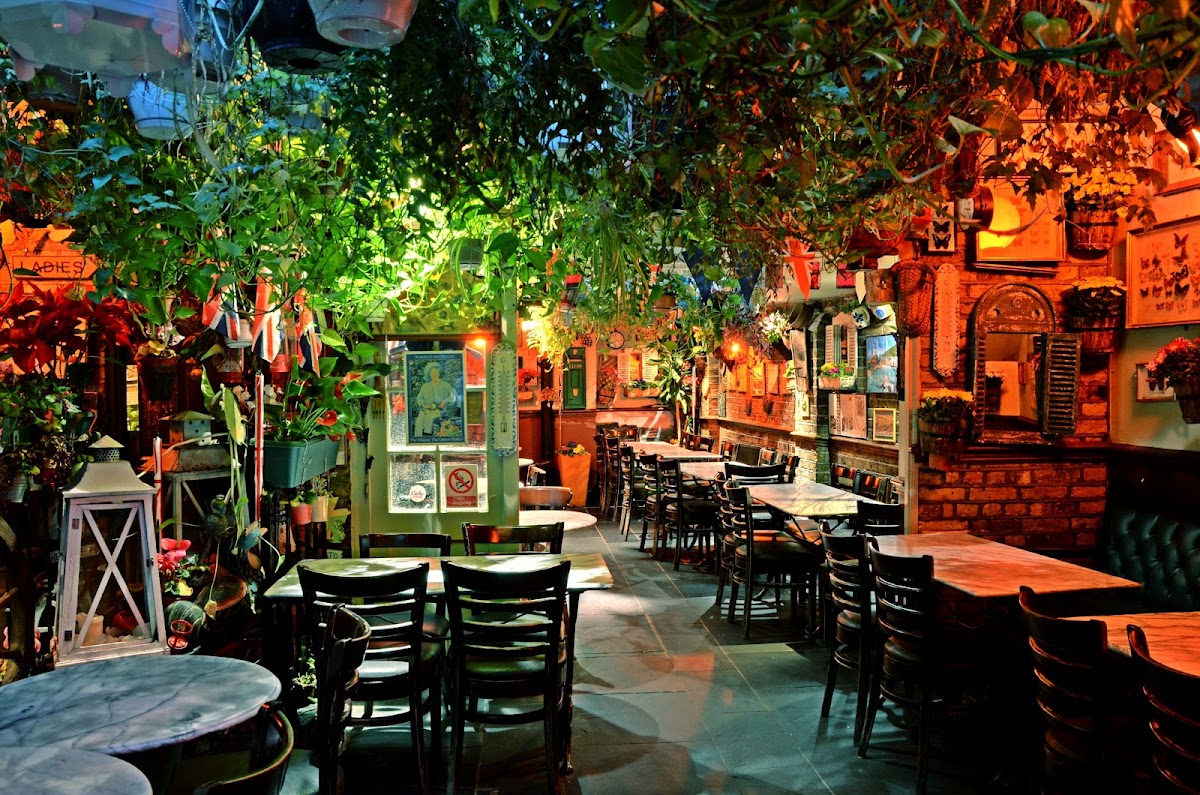 The Churchill Arms
