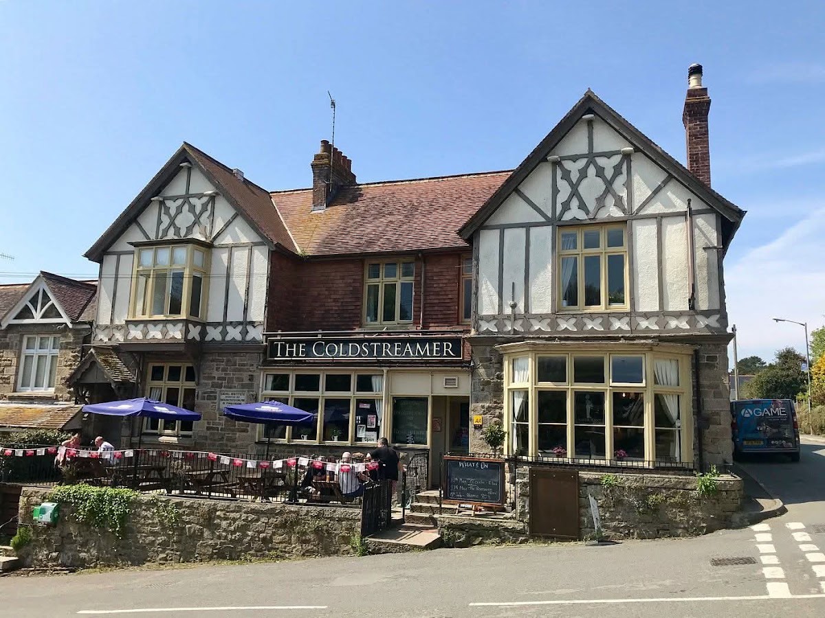 The Coldstreamer Inn