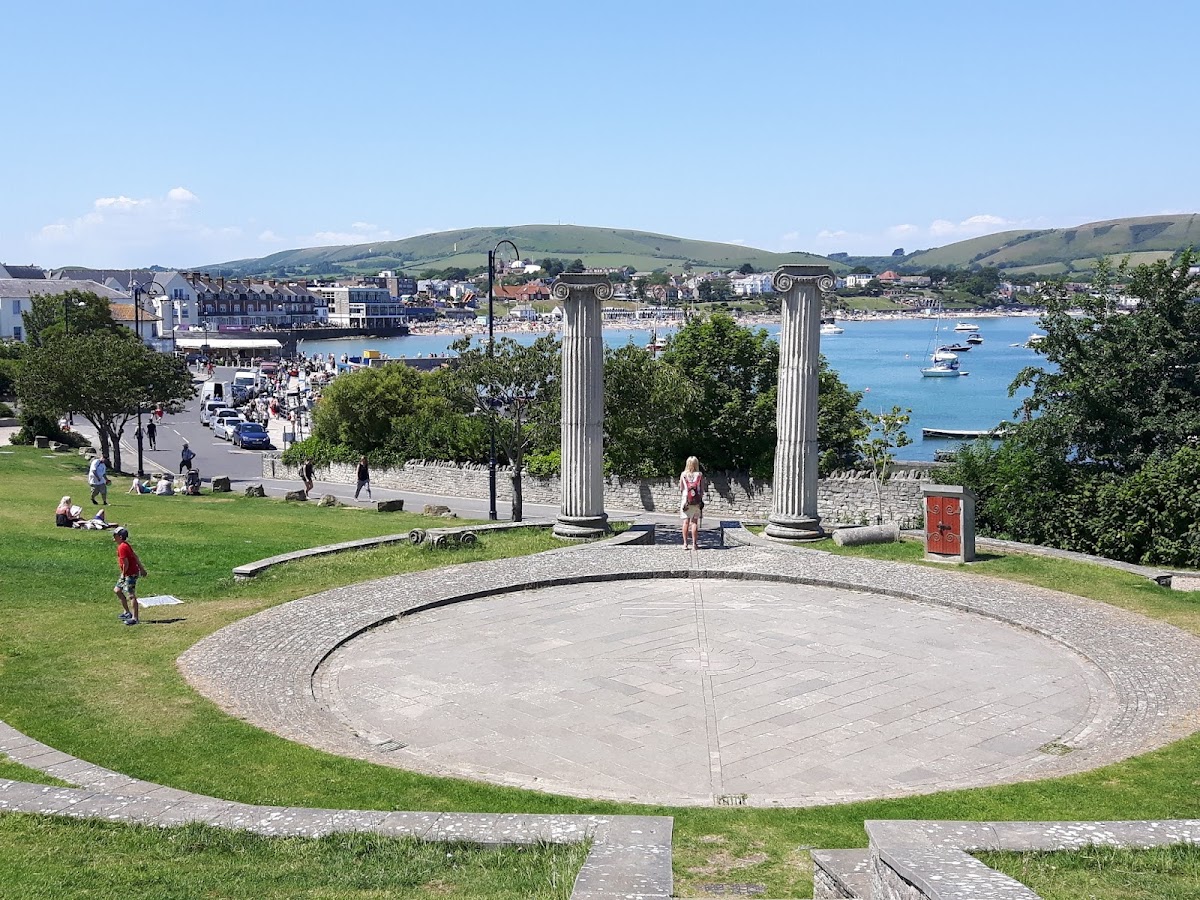 The Downs and Prince Albert Gardens