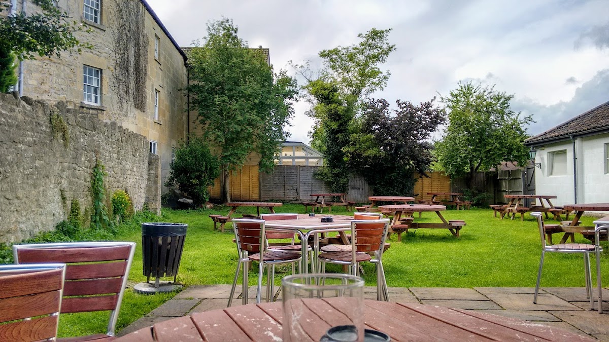 The George Inn