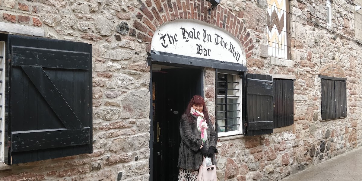 The Hole in the Wall Bar