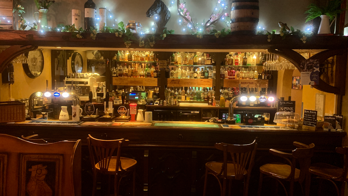 The Horseshoe Inn